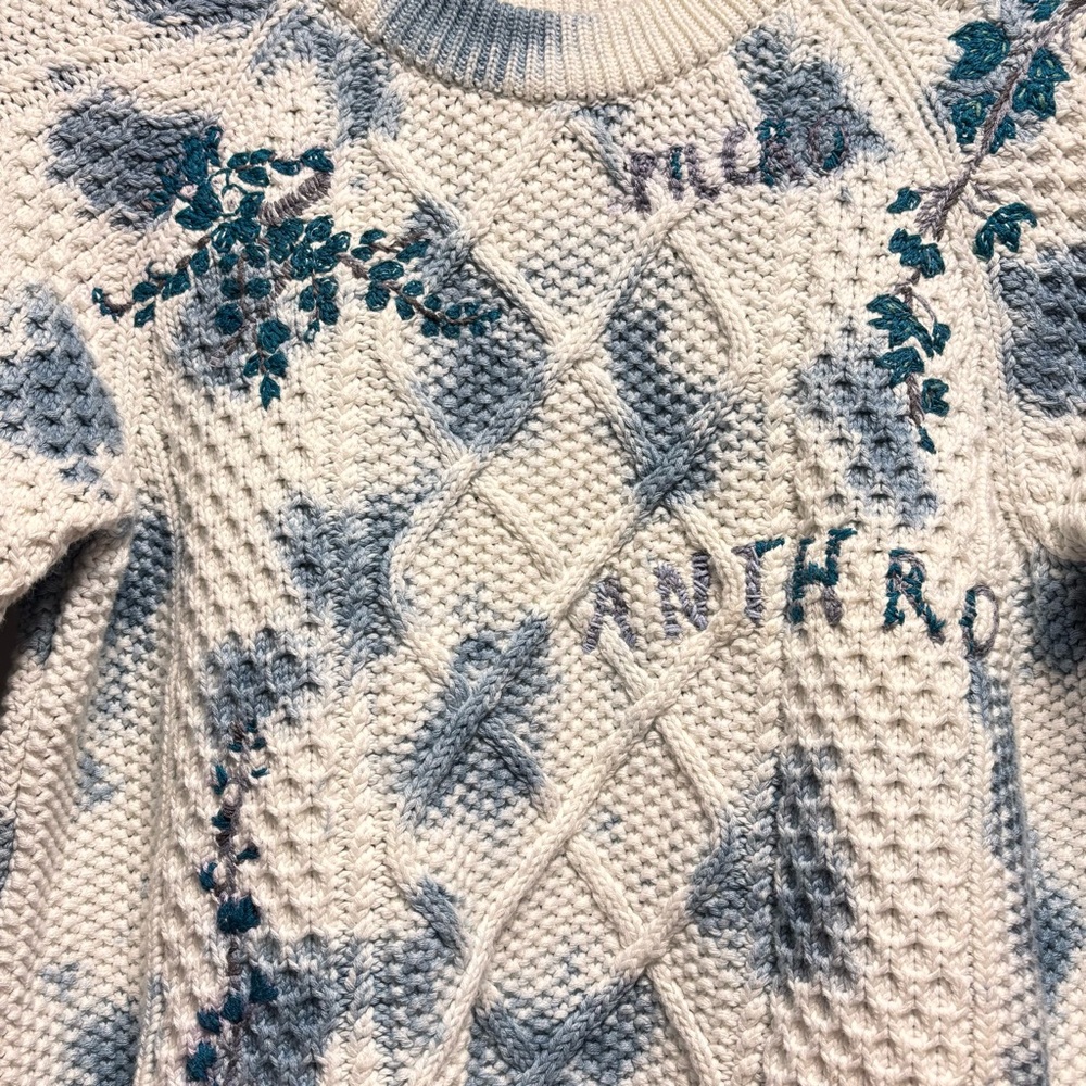 NWT Anthropologie Pilcro Blue White Floral Embroidered Cable Knit Sweater M - Picture 6 of 9